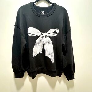 Casual Round Neck Bow Knot Graphic Pullover Sweater Black & White Oversized S